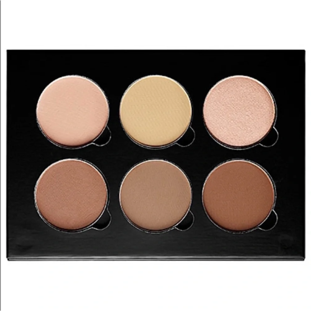 Anastasia Beverly Hills Contour Kit with Multi-Tone Shades